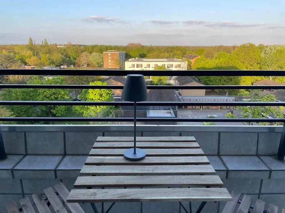 Cosy Apartment Uber Den Dachern Von Düsseldorf